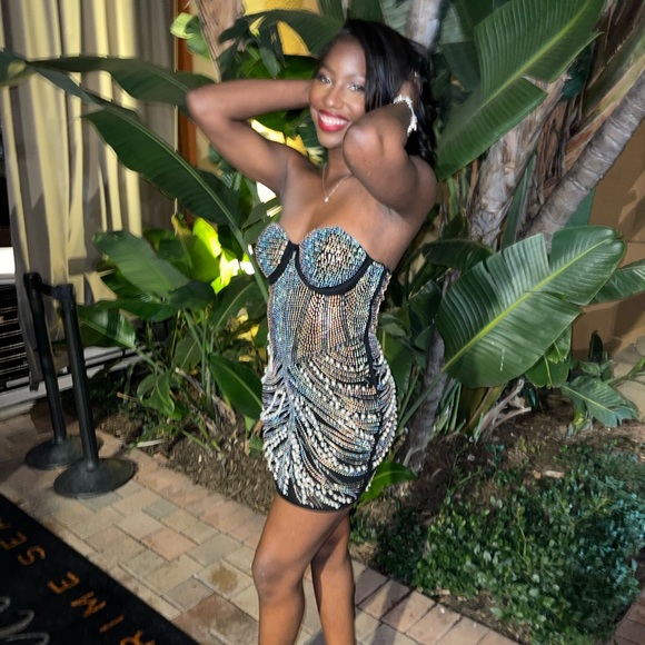 Black and silver short dress - Picture 1 of 5